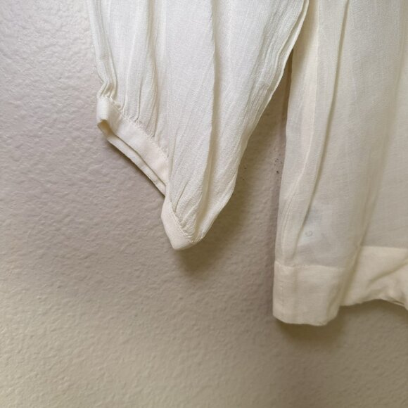 LOFT Size Medium Embroidered Floral Neckline Long Sleeve Rayon Off White Blouse - Picture 5 of 9